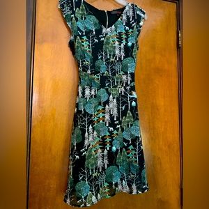 SM wardrobe fall/ pines/ nature dress. Never worn-New without Tags: Size Small